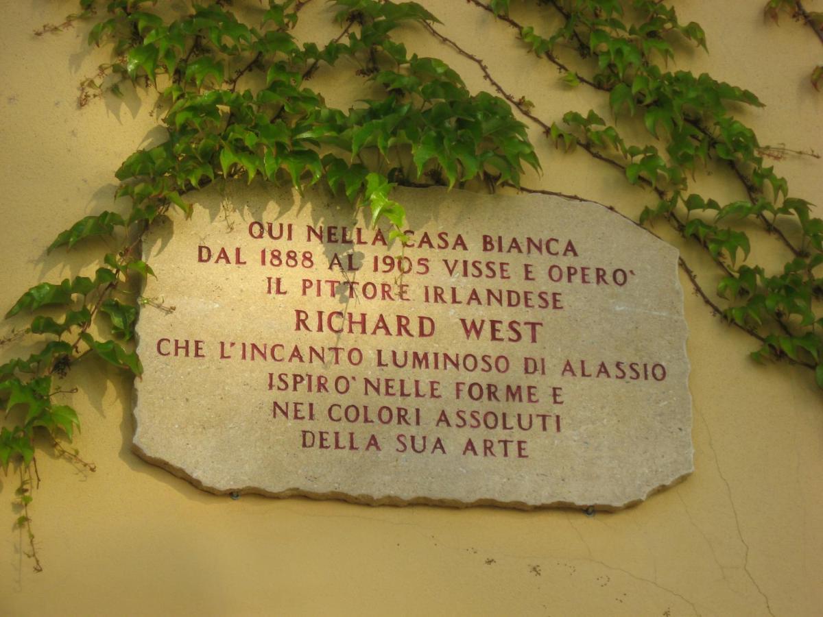 Hotel Beau Rivage Alassio Exterior foto